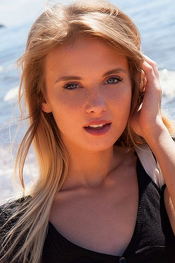 Hot Blonde